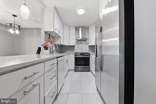 2 Grazing Ct, Montgomery Village, MD 20886 - Photo 12