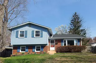 702 W Edmonston Dr, Rockville, MD 20852 - Photo 1