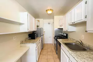 1900 Lyttonsville Rd, Silver Spring, MD 20910 - Photo 10