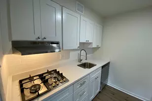 10224 Rockville Pike, Rockville, MD 20852 - Photo 8