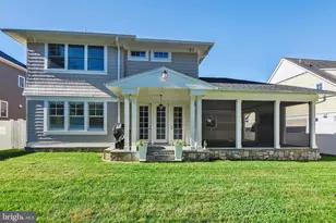 8703 Bradmoor Dr, Bethesda, MD 20817 - Photo 4