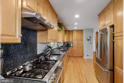 9504 Wadsworth Drive, Bethesda, MD 20817 - Photo 14