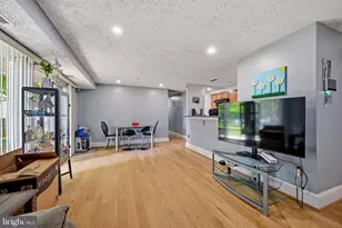 301 Palmspring Dr, Gaithersburg, MD 20878 - Photo 12