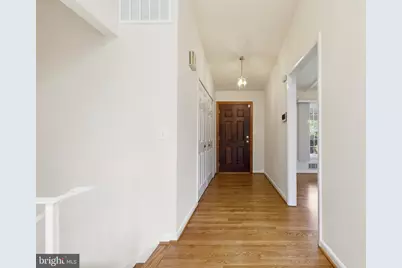 11601 Gowrie Court, Potomac, MD 20854 - Photo 2
