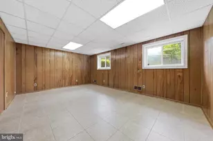 11601 Gowrie Ct, Potomac, MD 20854 - Photo 34