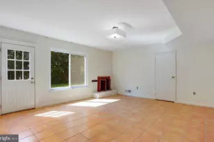 4516 Gretna St, Bethesda, MD 20814 - Photo 12