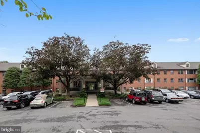 5301 Westbard Circle #419, Bethesda, MD 20816 - Photo 1