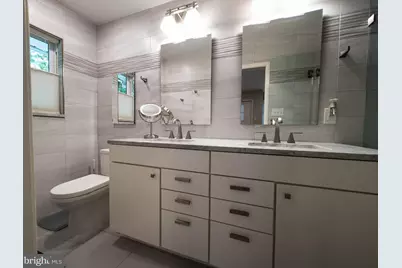 8510 Pelham Road, Bethesda, MD 20817 - Photo 16