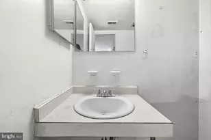 2103 Walsh View Terrace, Silver Spring, MD 20902 - Photo 20