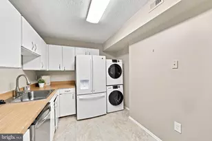 15107 Interlachen Dr, Silver Spring, MD 20906 - Photo 12