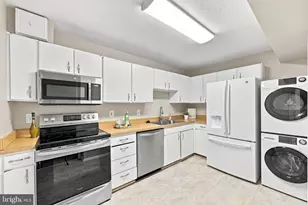 15107 Interlachen Dr, Silver Spring, MD 20906 - Photo 10