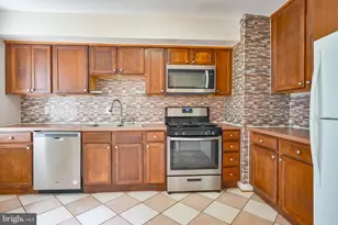 786 Quince Orchard Blvd, Gaithersburg, MD 20878 - Photo 4