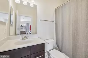 918 King Farm Blvd, Rockville, MD 20850 - Photo 40