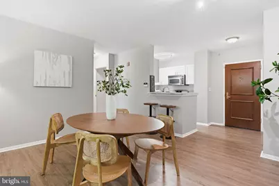 7111 Woodmont Avenue #106, Bethesda, MD 20815 - Photo 6