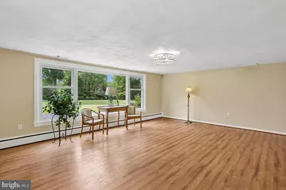 14811 Springfield Road, Germantown, MD 20874 - Photo 32