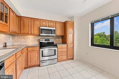 3330 N Leisure World Boulevard #5-427, Silver Spring, MD 20906 - Photo 30