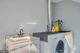 8329 Grubb Rd, Silver Spring, MD 20910 - Photo 18