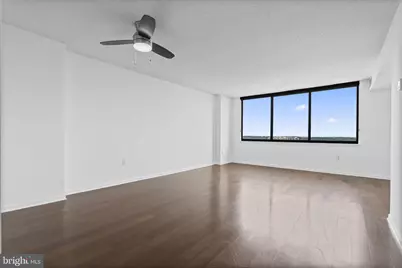 10101 Grosvenor Place #2013, Rockville, MD 20852 - Photo 6