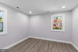 13406 Parkland Dr, Rockville, MD 20853 - Photo 20