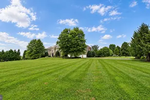 12600 Hill Creek Ln, Potomac, MD 20854 - Photo 92