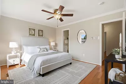 18717 Martins Landing Drive, Germantown, MD 20874 - Photo 14