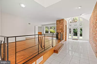 7504 Radnor Road, Bethesda, MD 20817 - Photo 6