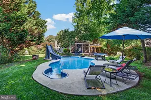 8 Haller Ct, Poolesville, MD 20837 - Photo 24