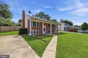 11606 Milbern, Potomac, MD 20854 - Photo 4