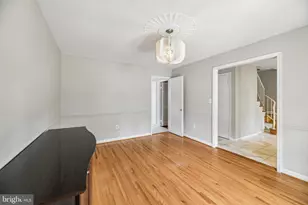8839 Tuckerman Ln, Rockville, MD 20854 - Photo 18