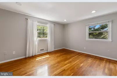 9204 Villa Drive, Bethesda, MD 20817 - Photo 14