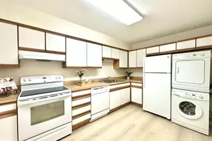 3330 N Leisure World Blvd, Silver Spring, MD 20906 - Photo 12