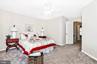 9621 Athens Place, Gaithersburg, MD 20878 - Photo 10