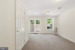 9504 Dunbrook Ct, Gaithersburg, MD 20886 - Photo 16