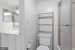 9504 Dunbrook Ct, Gaithersburg, MD 20886 - Photo 14