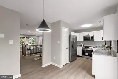 15608 Cliff Swallow Way, Rockville, MD 20853 - Photo 10