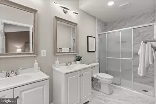 15608 Cliff Swallow Way, Rockville, MD 20853 - Photo 20
