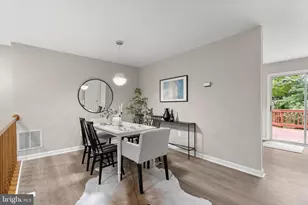 15608 Cliff Swallow Way, Rockville, MD 20853 - Photo 6