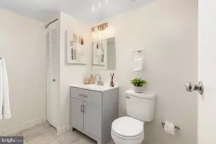 7401 Westlake Terrace, Bethesda, MD 20817 - Photo 20