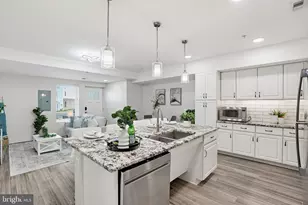 19510 Village Dr, Montgomery Village, MD 20886 - Photo 10