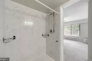 15301 Beaverbrook Ct, Silver Spring, MD 20906 - Photo 18