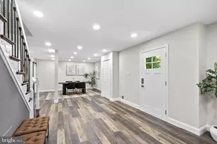 11919 Tildenwood Dr, Rockville, MD 20852 - Photo 16