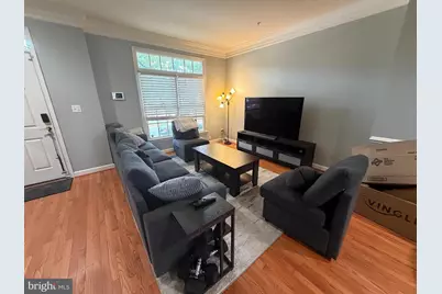 506 Fallsgrove Drive, Rockville, MD 20850 - Photo 2