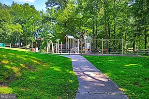 1289 Bartonshire Wy, Potomac, MD 20854 - Photo 70