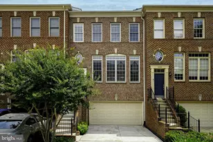 1156 Regal Oak Dr, Rockville, MD 20852 - Photo 2