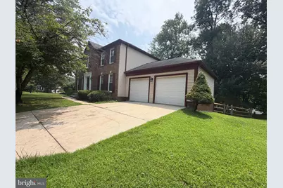 1111 Halesworth Drive, Rockville, MD 20854 - Photo 2