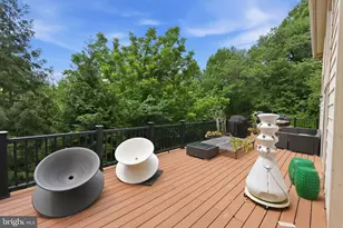 9213 Mistwood Dr, Potomac, MD 20854 - Photo 14