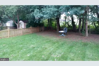 19419 Kildonan Drive, Gaithersburg, MD 20879 - Photo 12