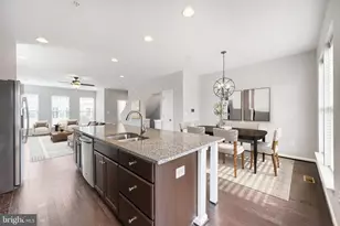 13201 Uffizi Ln, Clarksburg, MD 20871 - Photo 8