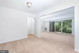874 College Pkwy, Rockville, MD 20850 - Photo 30