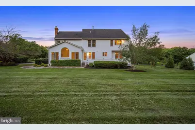 6521 Garden Grove Way, Gaithersburg, MD 20882 - Photo 2
